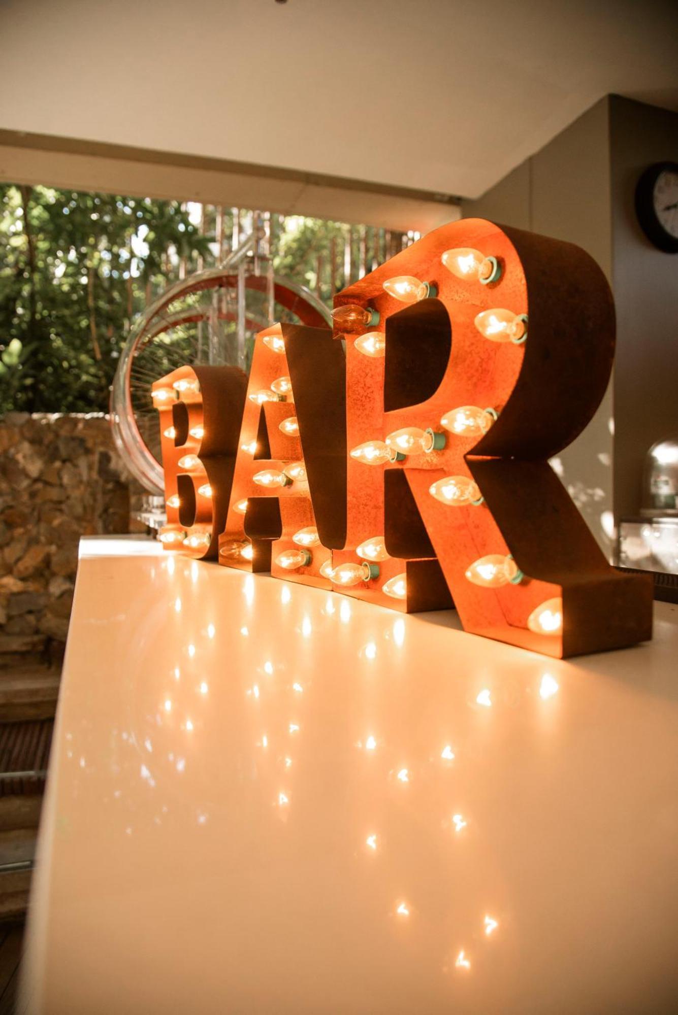 V Grand Hotel, A Member Of Radisson Individuals Medellin Exterior photo