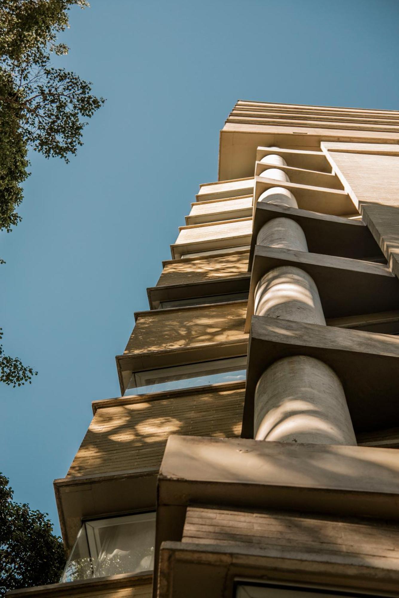 V Grand Hotel, A Member Of Radisson Individuals Medellin Exterior photo