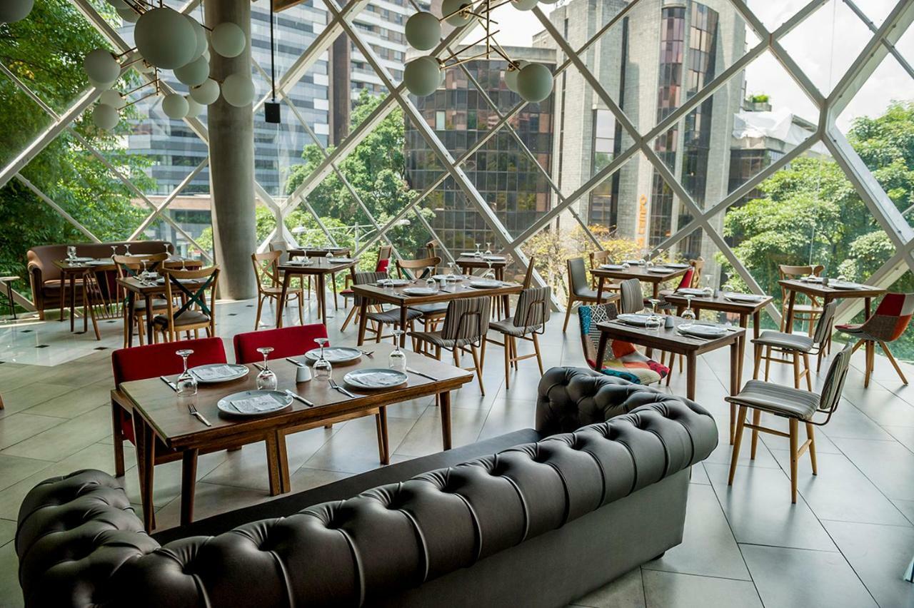 V Grand Hotel, A Member Of Radisson Individuals Medellin Exterior photo